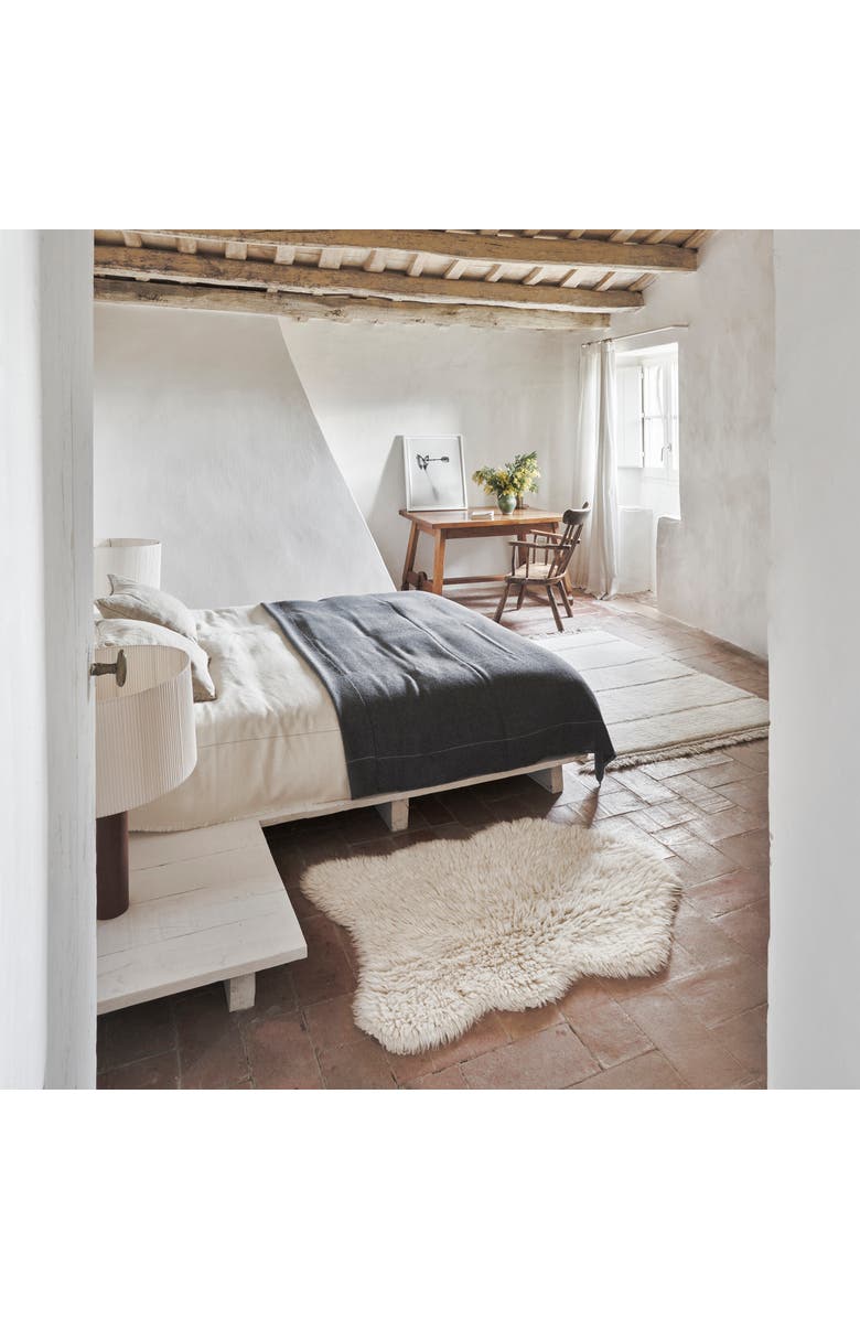 Lorena Canals Woolable rug Woolly, Alternate, color, Sheep White