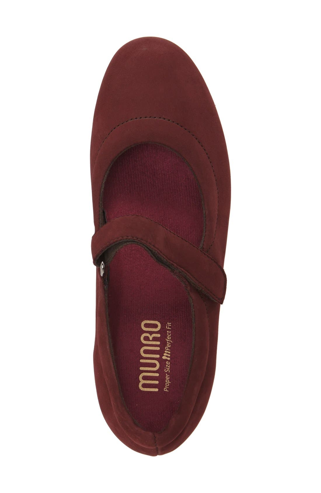 Munro 'Pia' Mary Jane, Alternate, color, 