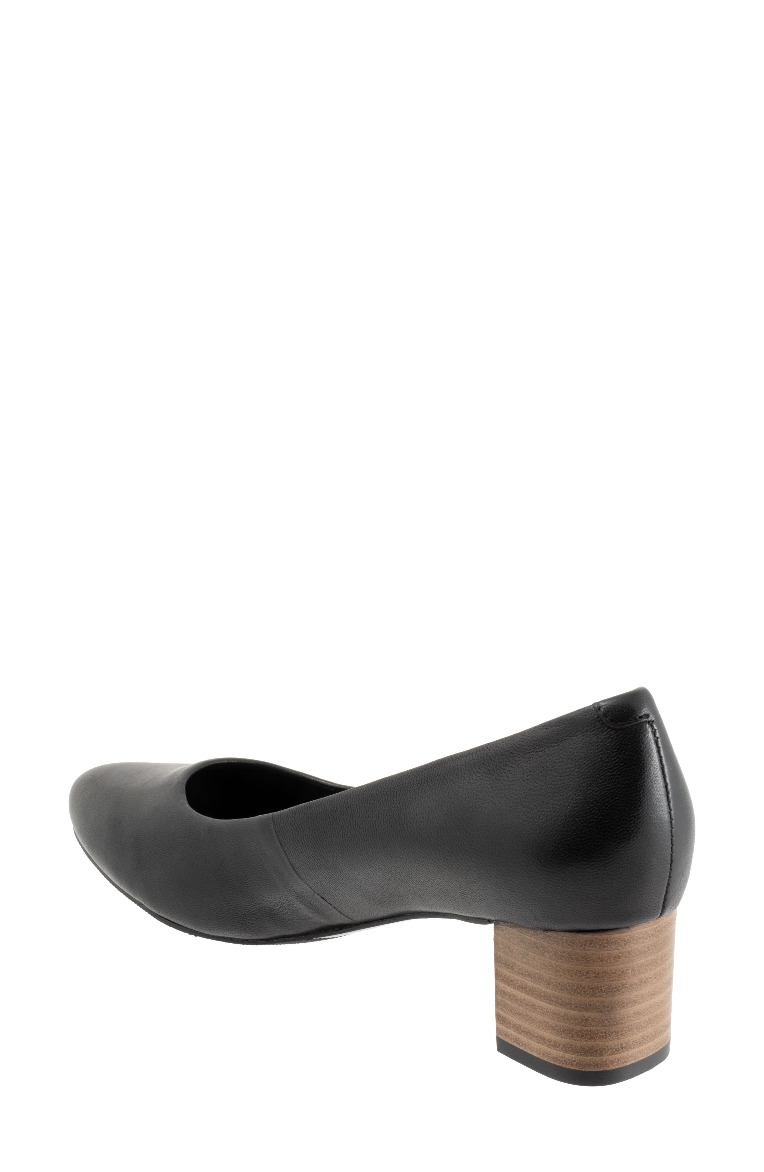 Kari Pointy Toe Pump - image 2