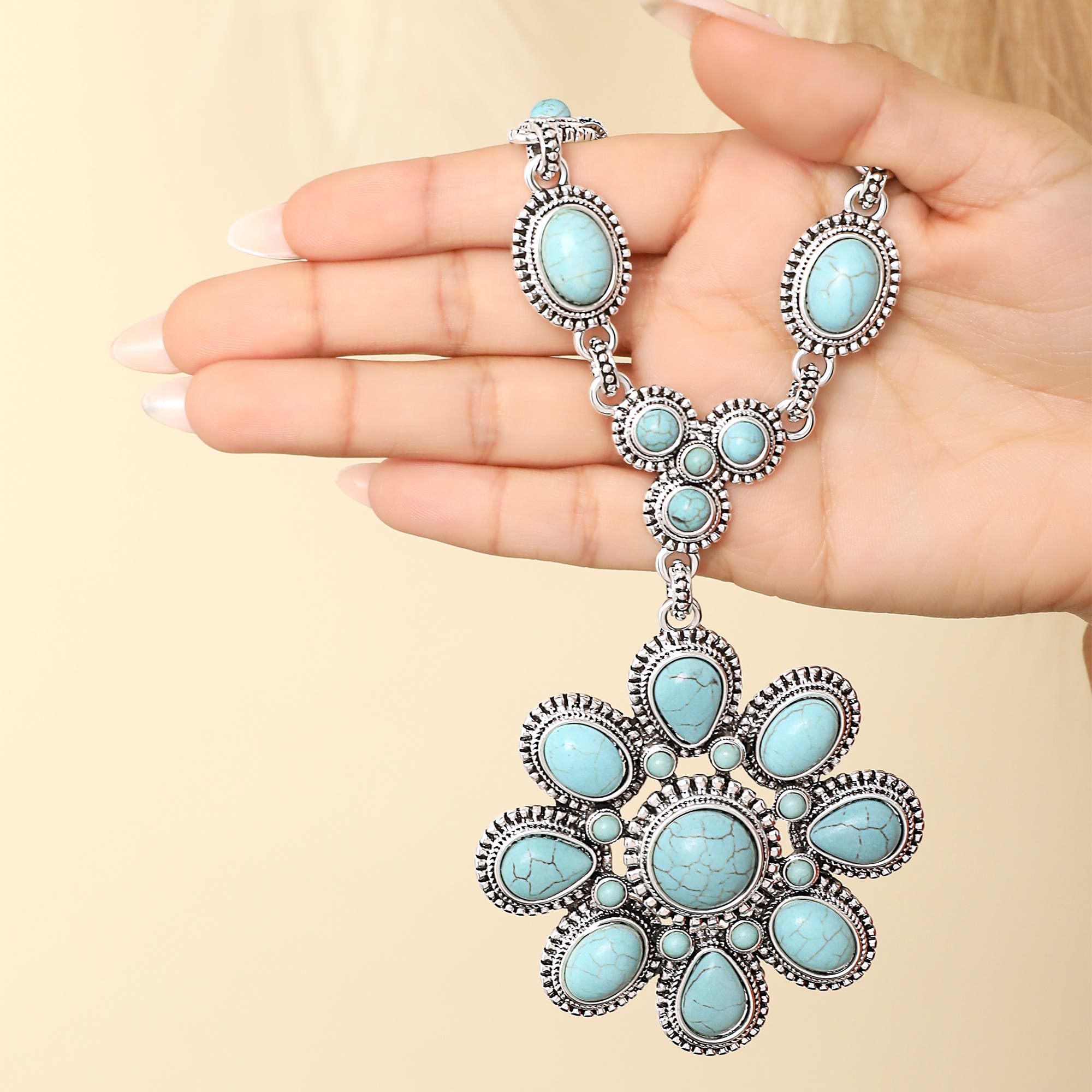 Jessica Simpson Women's Large Turquoise Stone Flower Necklace in Silver ...