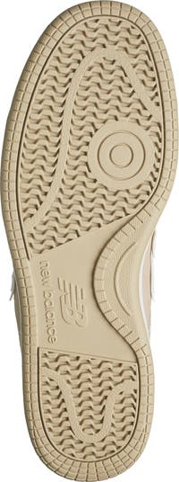 480L Basketball Sneaker