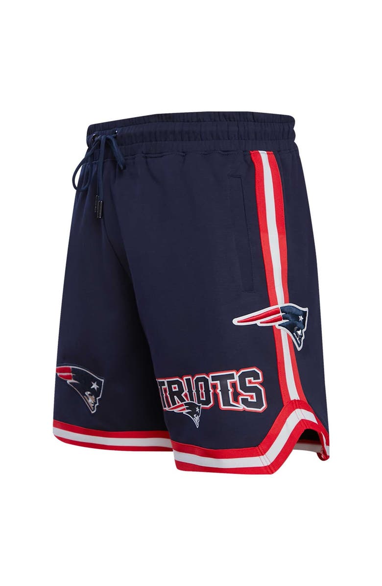 PRO STANDARD Men's Pro Standard Navy New England Patriots Classic Chenille Shorts, Alternate, color, Navy