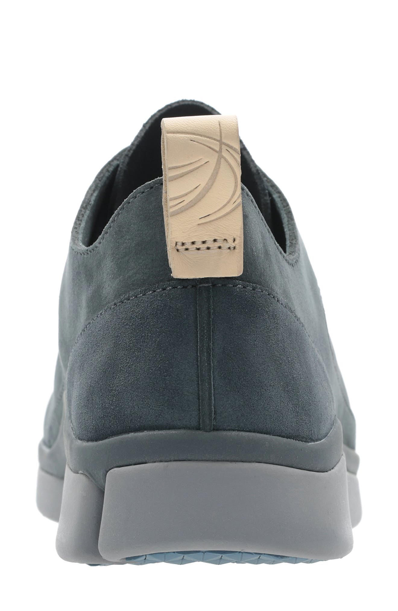 Clarks<sup>®</sup> Tri Turn Sneaker, Alternate, color, 