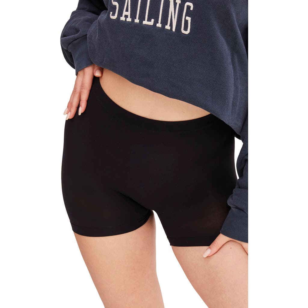 Noodyskin Ultra Light Seamless Forming Shorty Shorts In Black