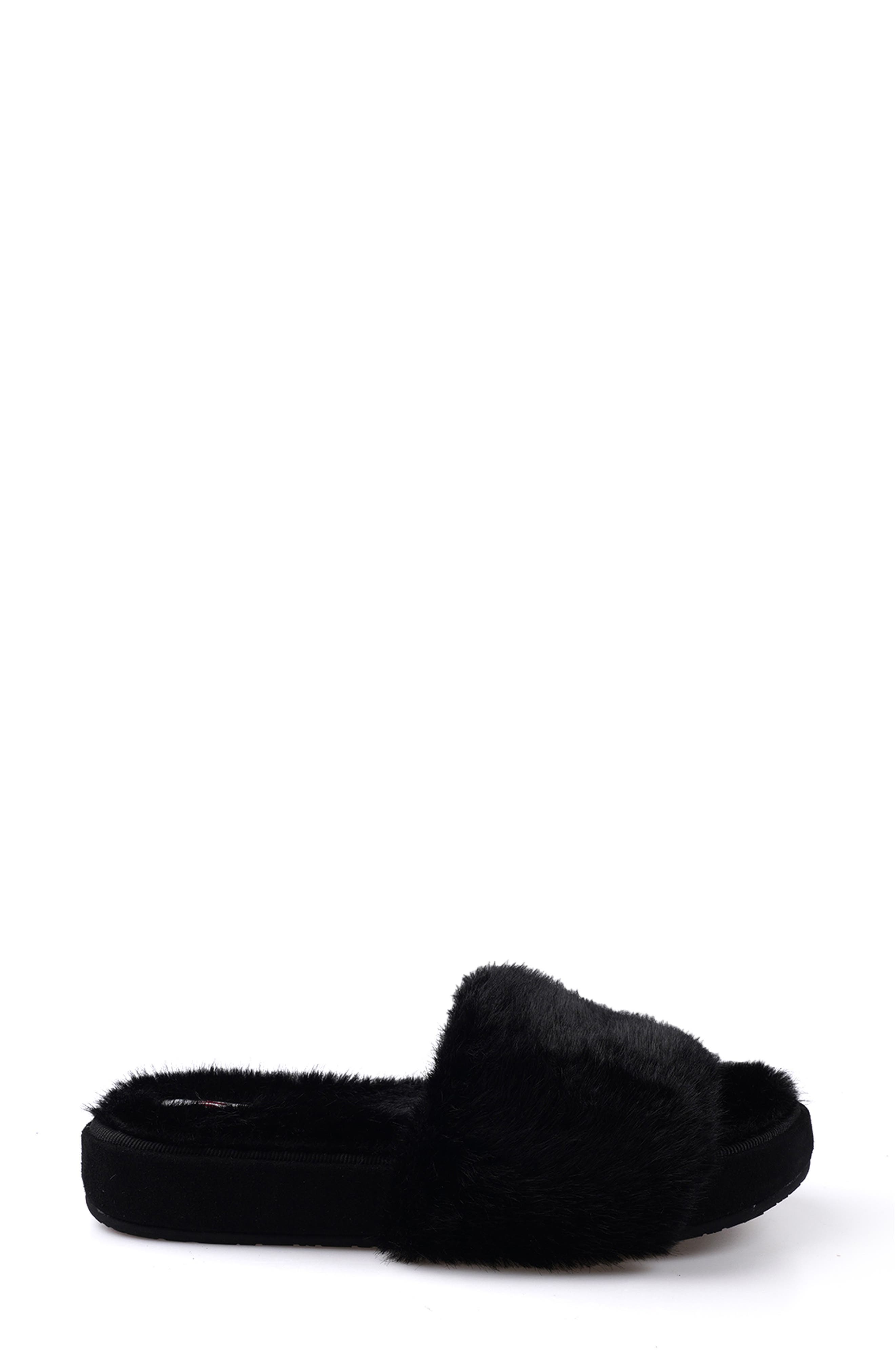 National Comfort Macklin Faux Fur Slipper, Alternate, color, Black
