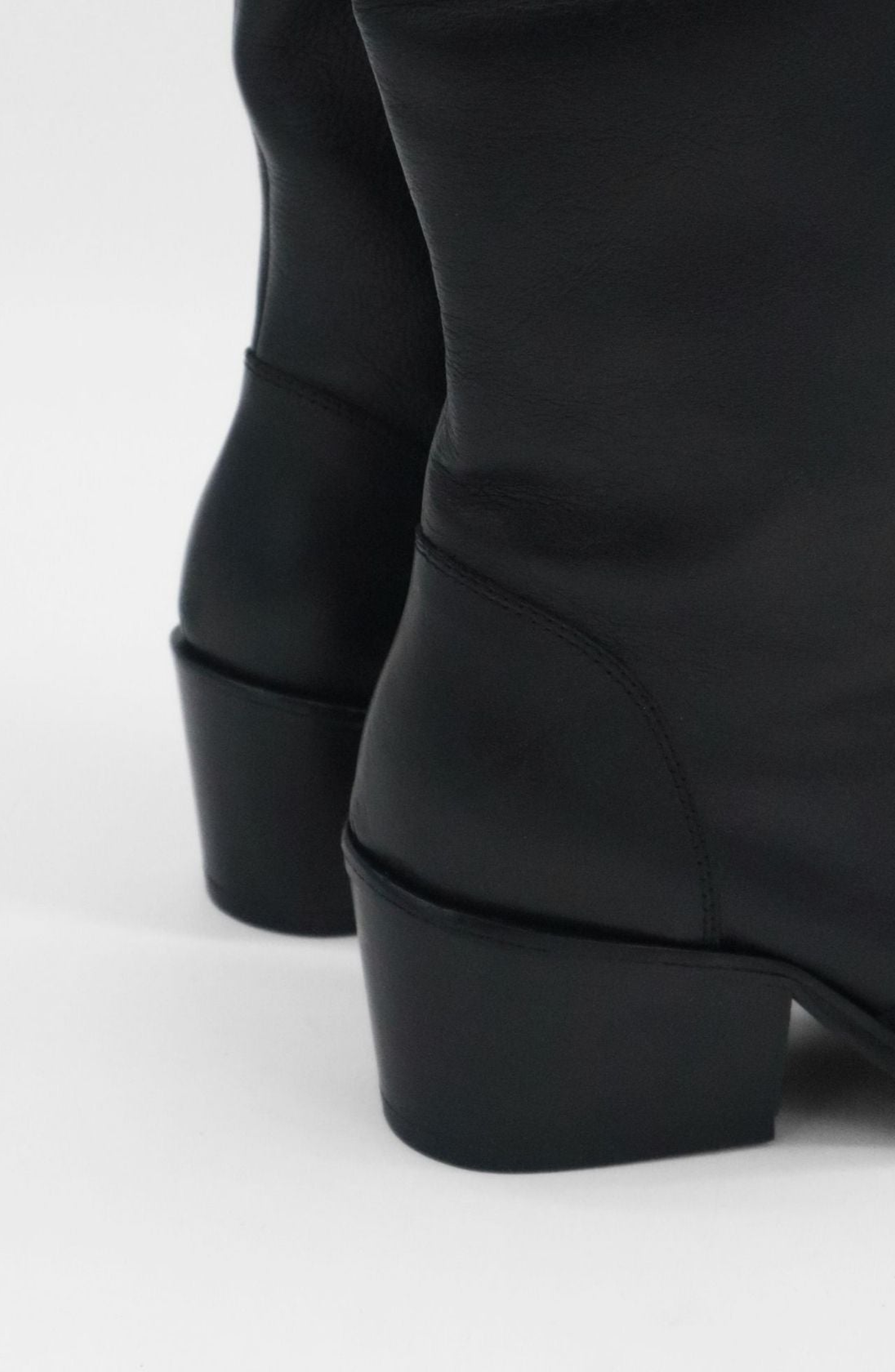 STIVALI NEW YORK Runaway Knee High Leather Boots, Alternate, color, Black