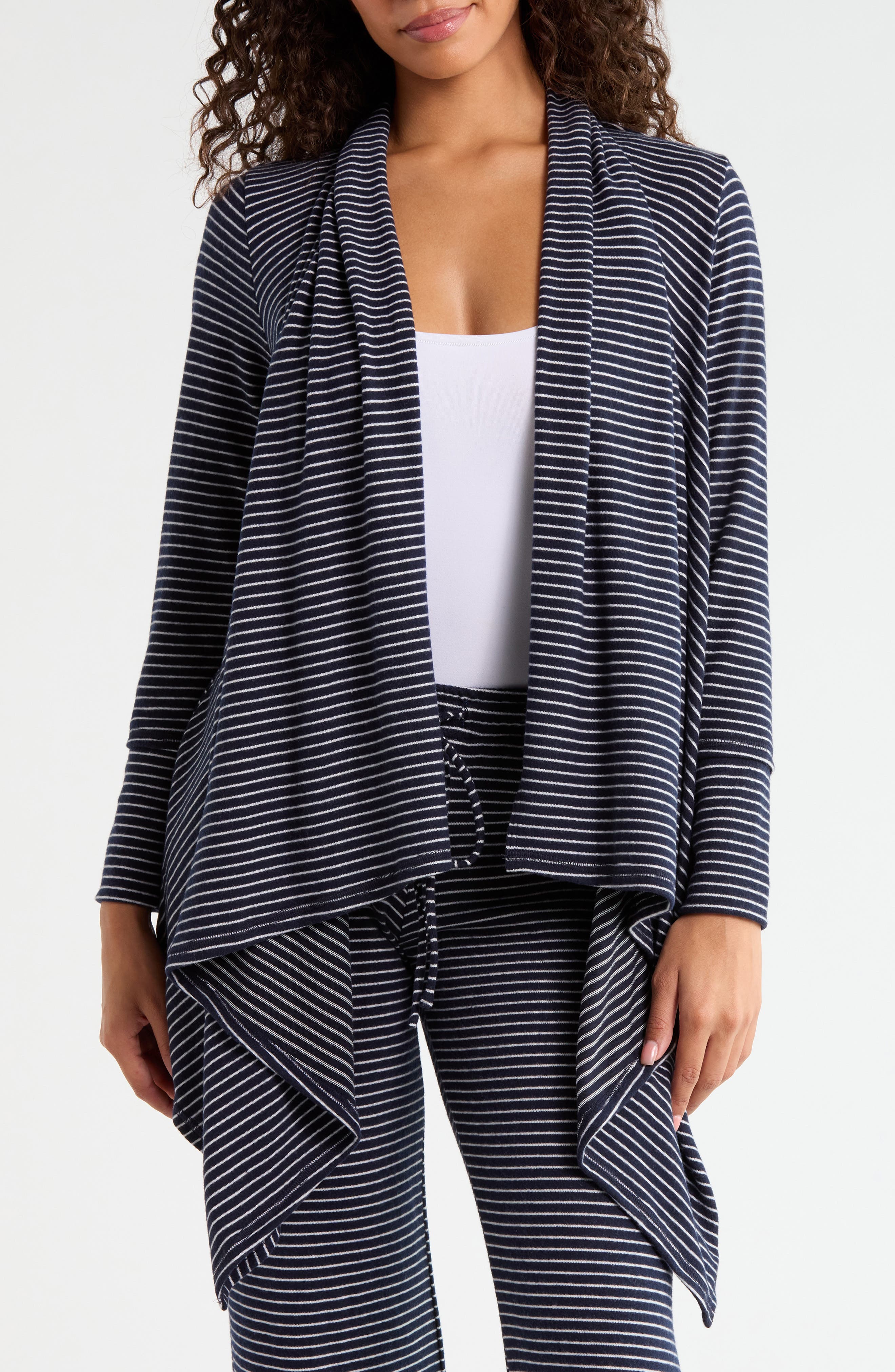 selected NAVY/WHITE