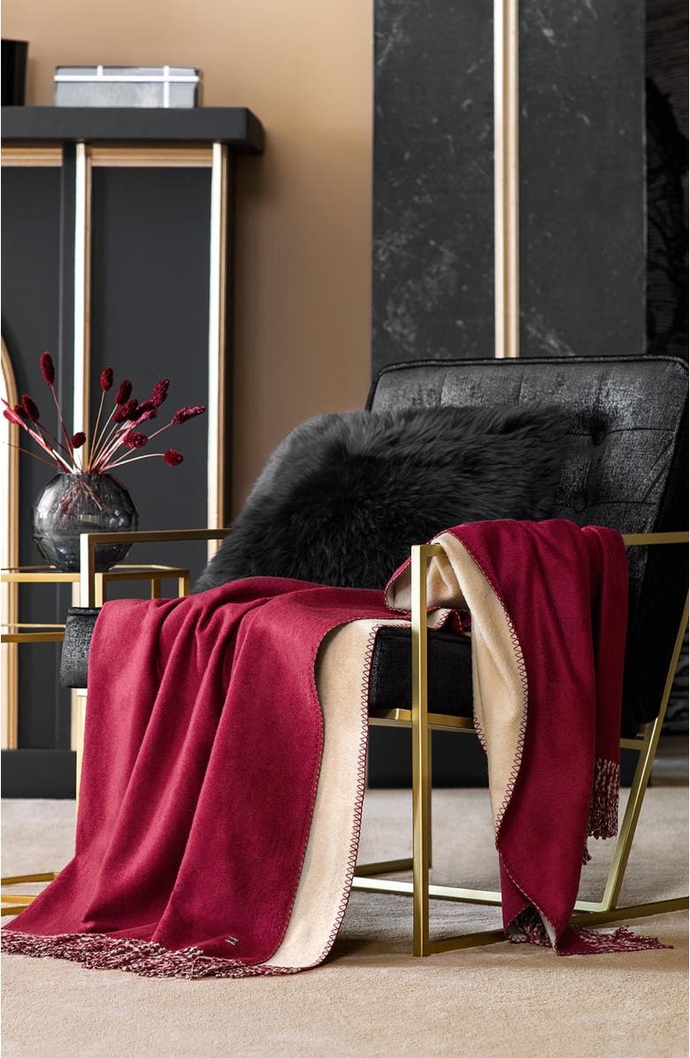 Togas Marinetti throw, Alternate, color, Red