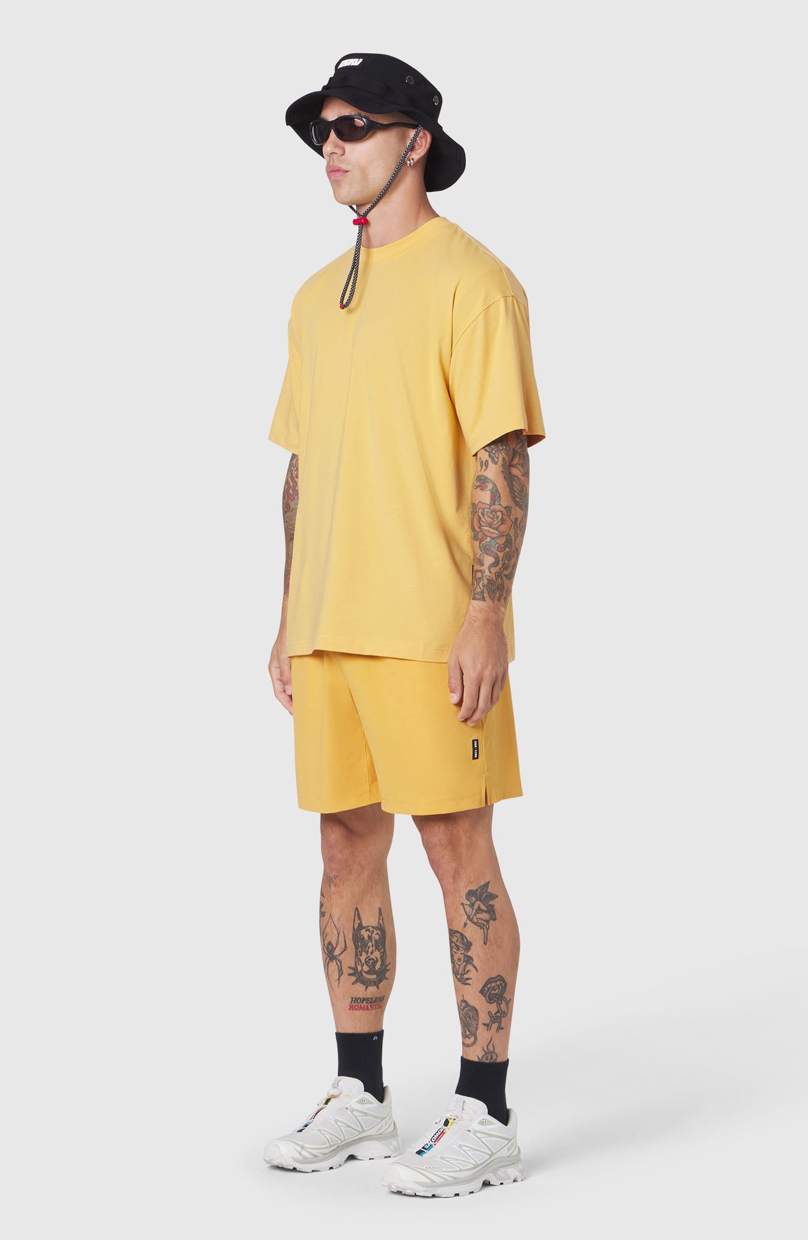 Amber / Black