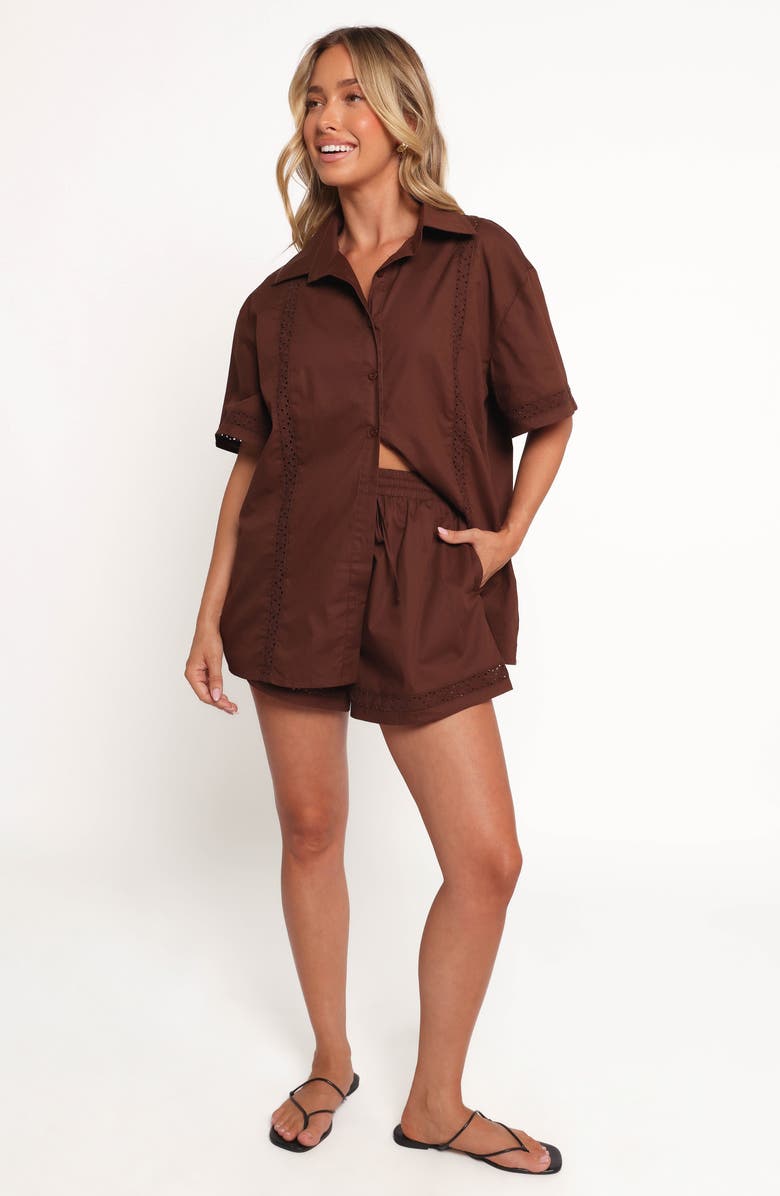 Petal & Pup Austin Eyelet Trim Short Sleeve Cotton Button-Up Shirt, Alternate, color, Chocolate