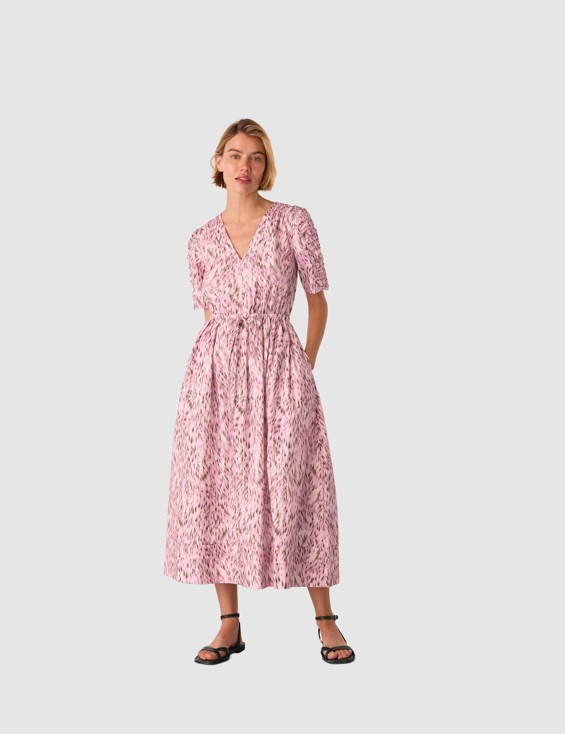 selected Pink/Multi