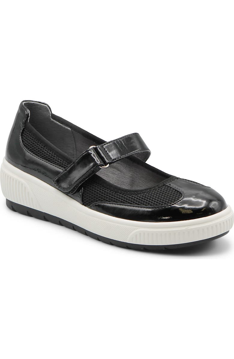 Adrienne Vittadini Riggs Flat, Main, color, Black Mesh