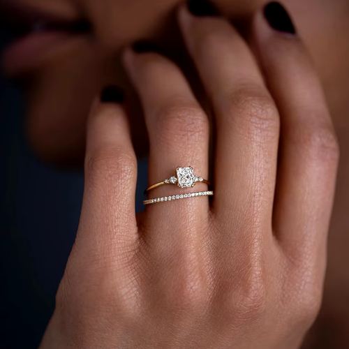 Hollywood Sensation Stellar Elegant Ring With Radiant Aaaaa Cubic Zirconia In Gold