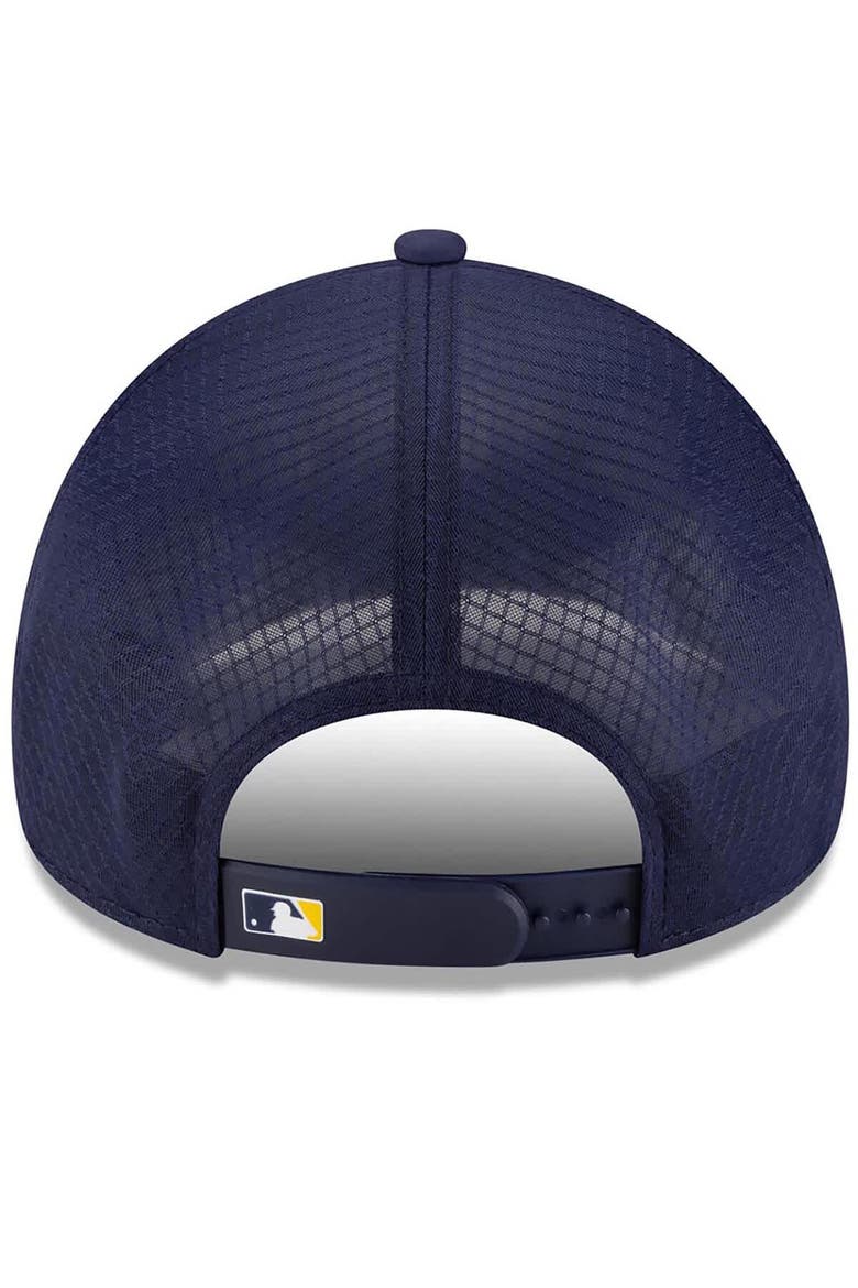 Men's New Era Navy Milwaukee Brewers 2026 Batting Practice Apex 9FORTY Adjustable Trucker Hat, Alternate, color, Navy