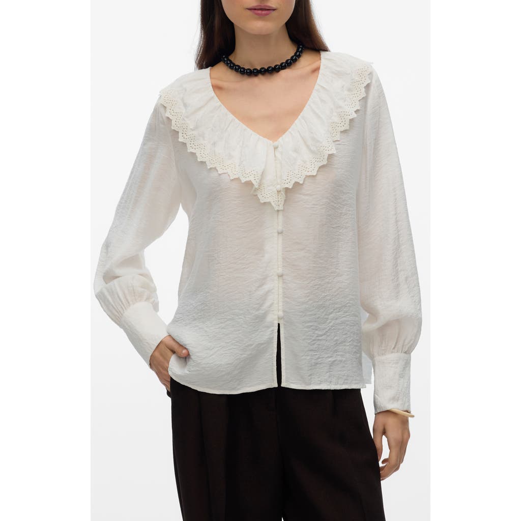 VERO MODA Billy Chelsea Collar Button-Up Shirt in Snow White  product