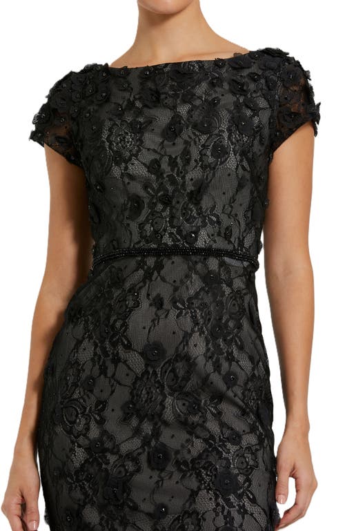 Mac Duggal Floral Applique Boat Neck Short Sleeve Gown In Black