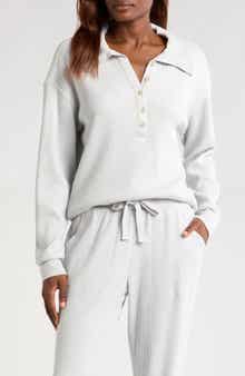 TravisMathew Long Weekend Henley Sweatshirt