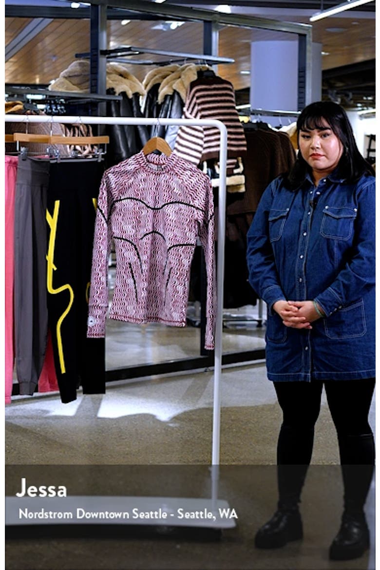 Print Long Sleeve Training Top video