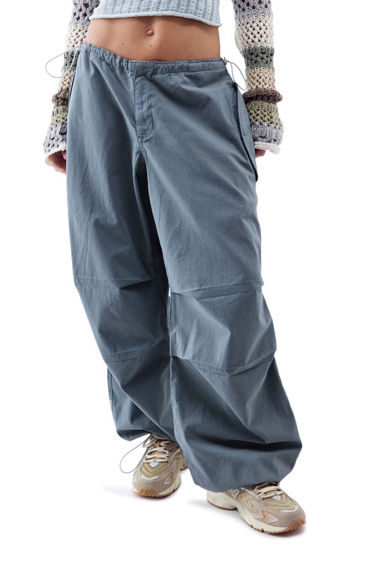 BDG Urban Outfitters Low Rise Cotton Balloon Pants, Main, color, 