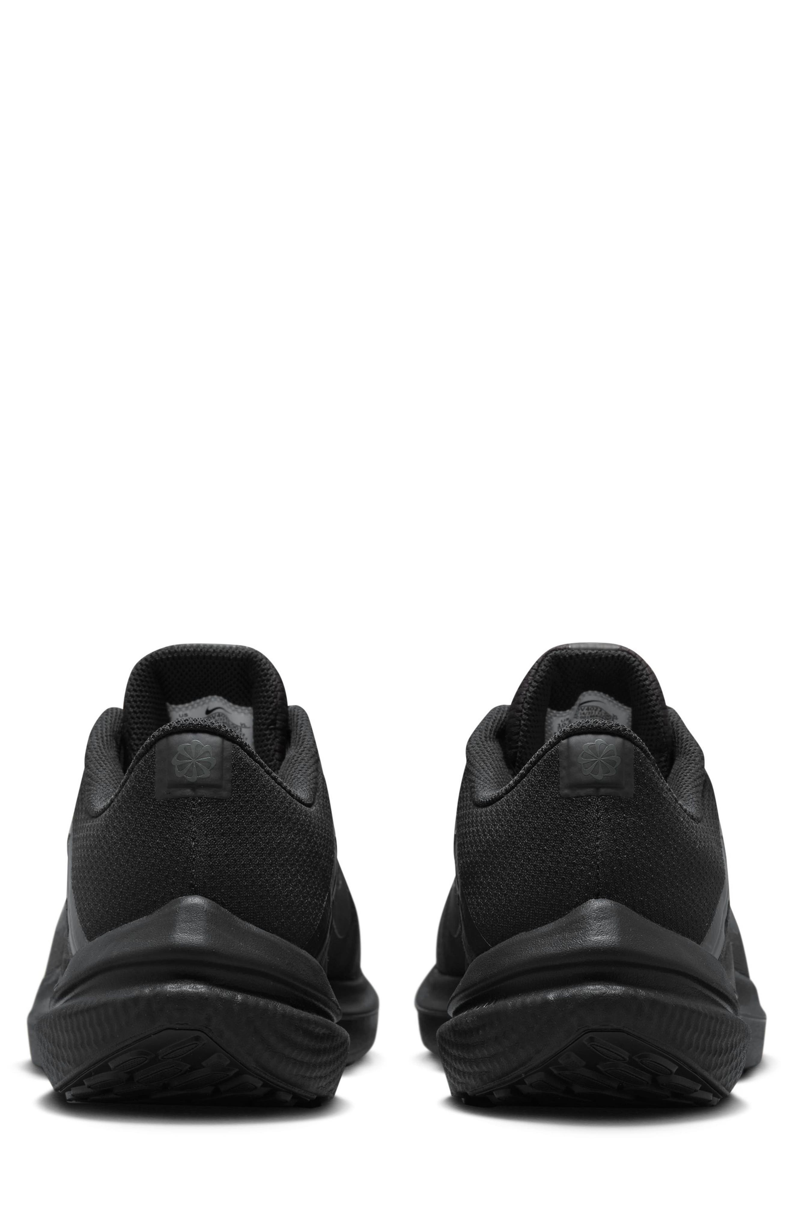 Nike Air Winflo 10 Running Shoe, Alternate, color, 