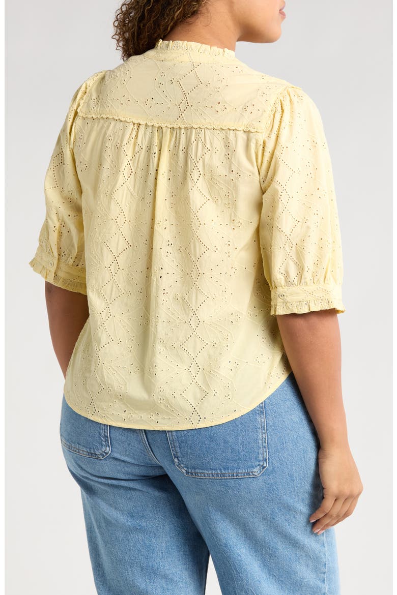 Below Eyelet Lantern Sleeve Top, Alternate, color, BUTTERCREAM
