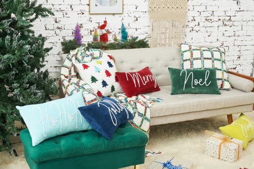 Carol & Frank Mimi Winter Woven Throw Pillow, 22" X 22" In Multi