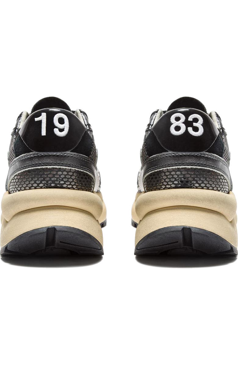 Diadora Mercury Elite Used Sneaker, Alternate, color, Black