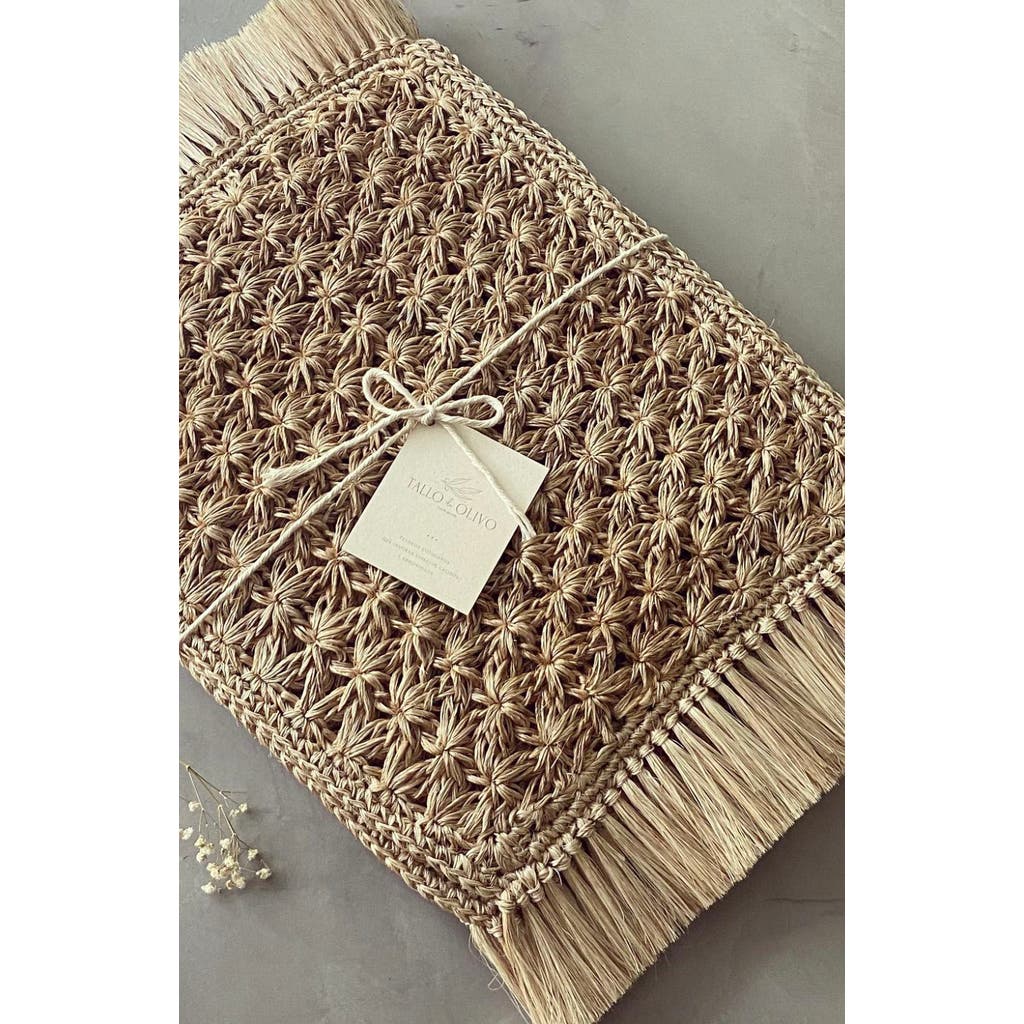 Tallo de Olivo Star Placemat - Set Of 4 in Brown  product