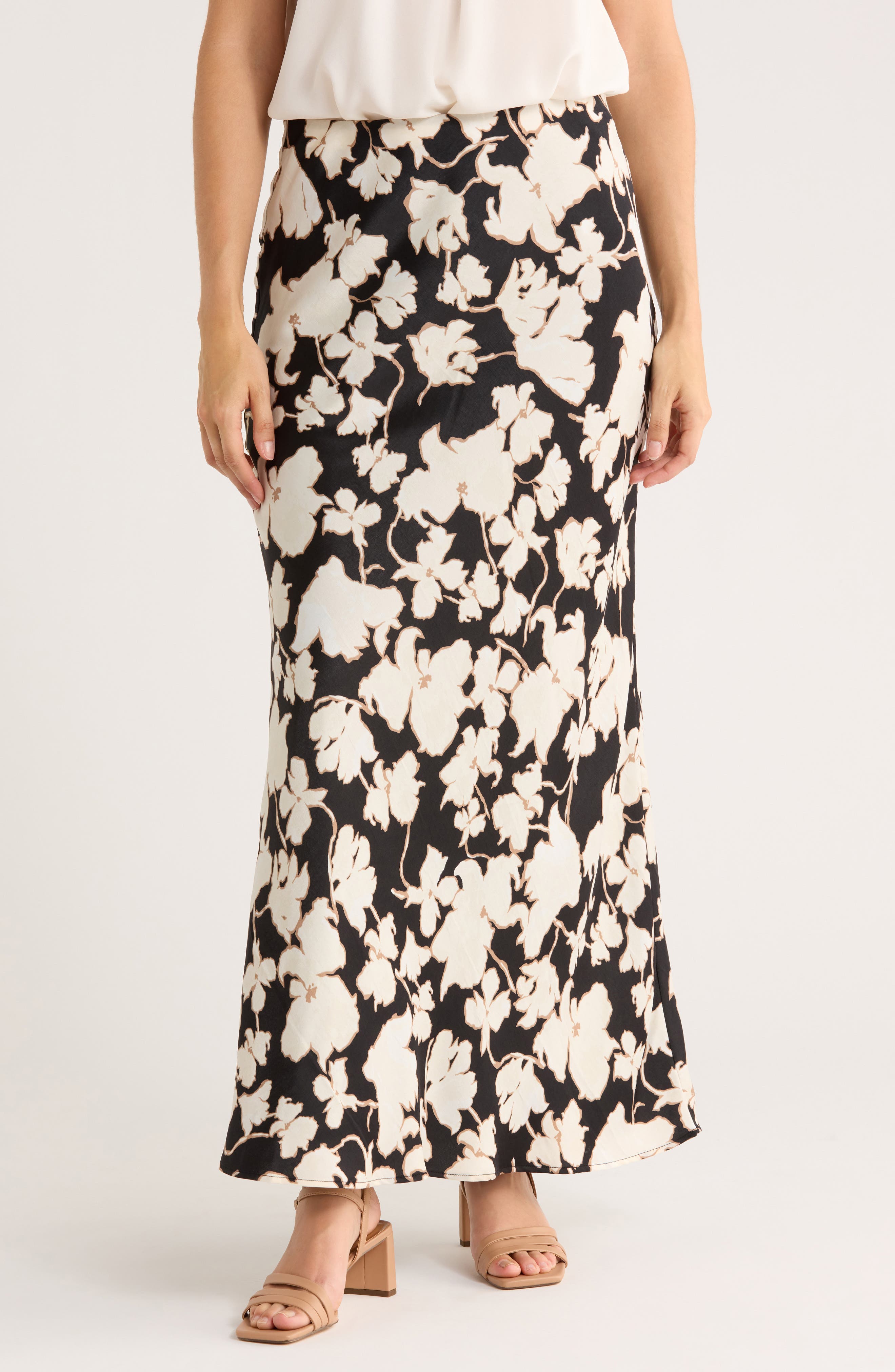 NORDSTROM RACK Textured Satin Bias Maxi Skirt