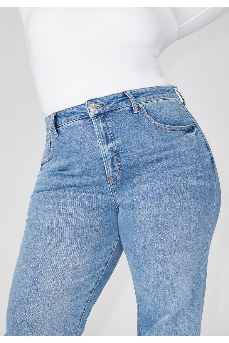 The Naomi Comfort Stretch Straight Leg Jean, Alternate, color, MEDIUM WASH DENIM