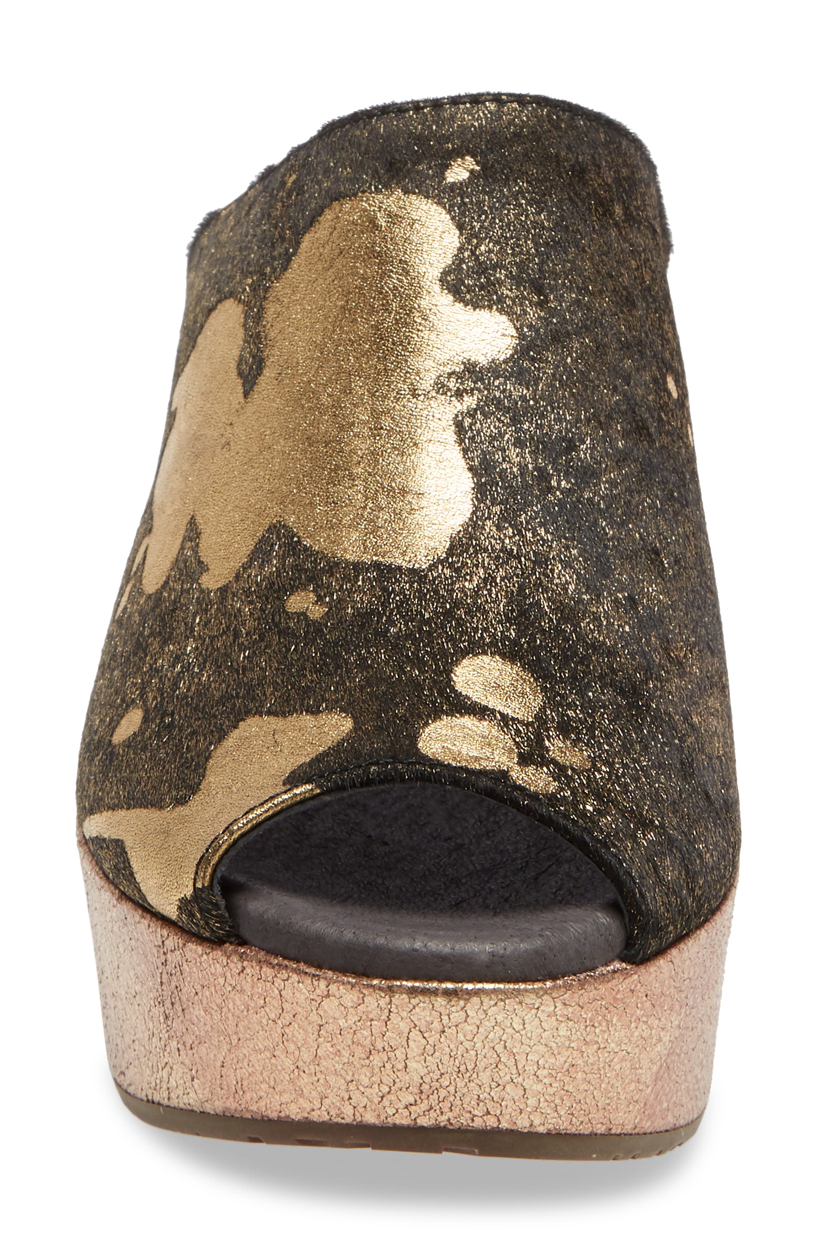 Chocolat Blu Yiona Wedge Slide Sandal, Alternate, color, 