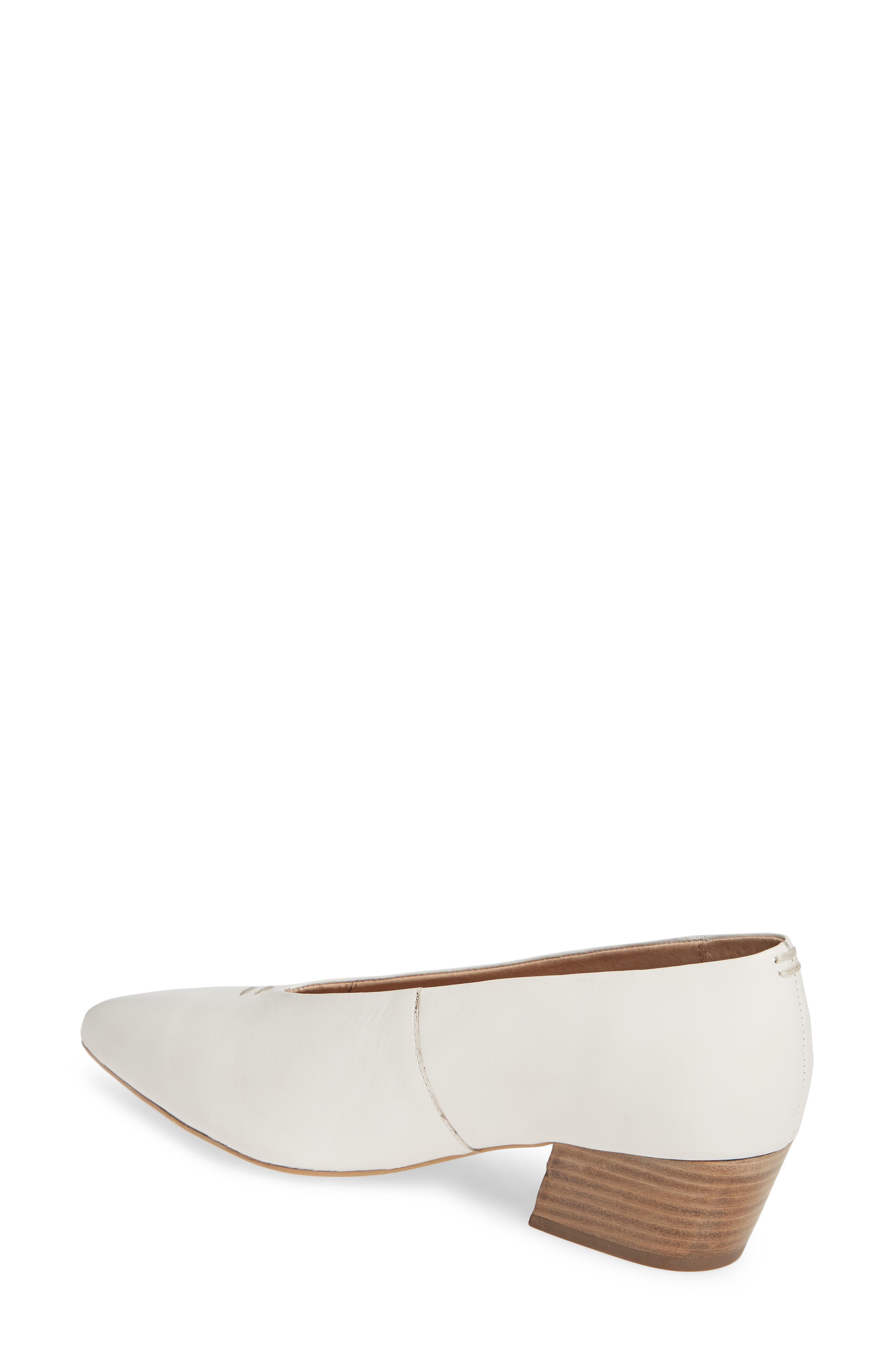 Compelling Pointed Toe Pump, Alternate, color, WHITE LEATHER