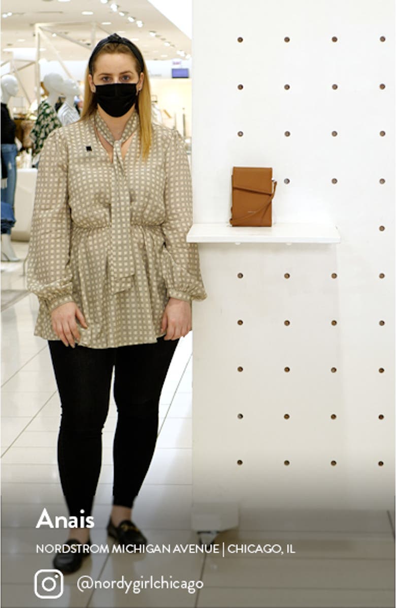 Met Vegan Leather Crossbody Wallet, sales video thumbnail