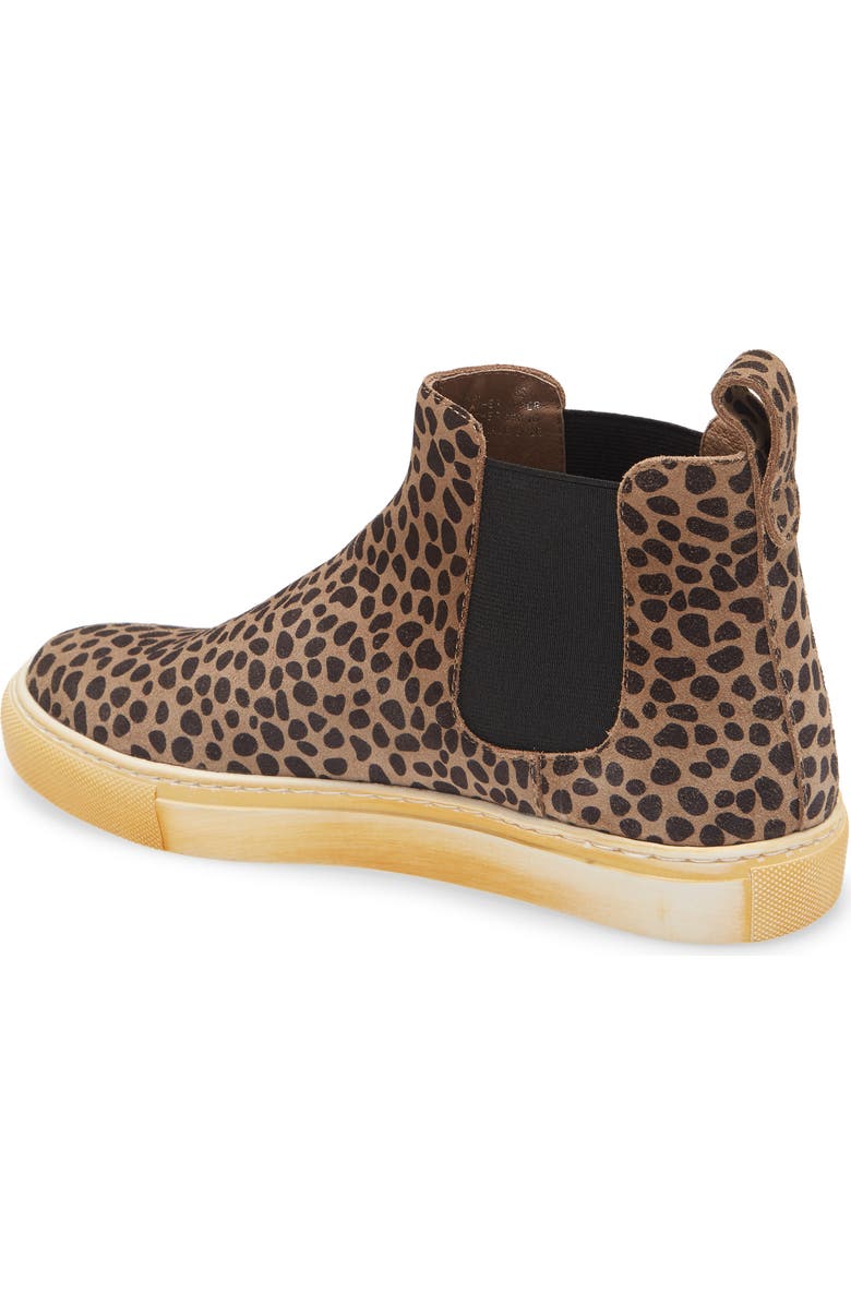 Chocolat Blu Nash Chelsea Boot, Alternate, color,