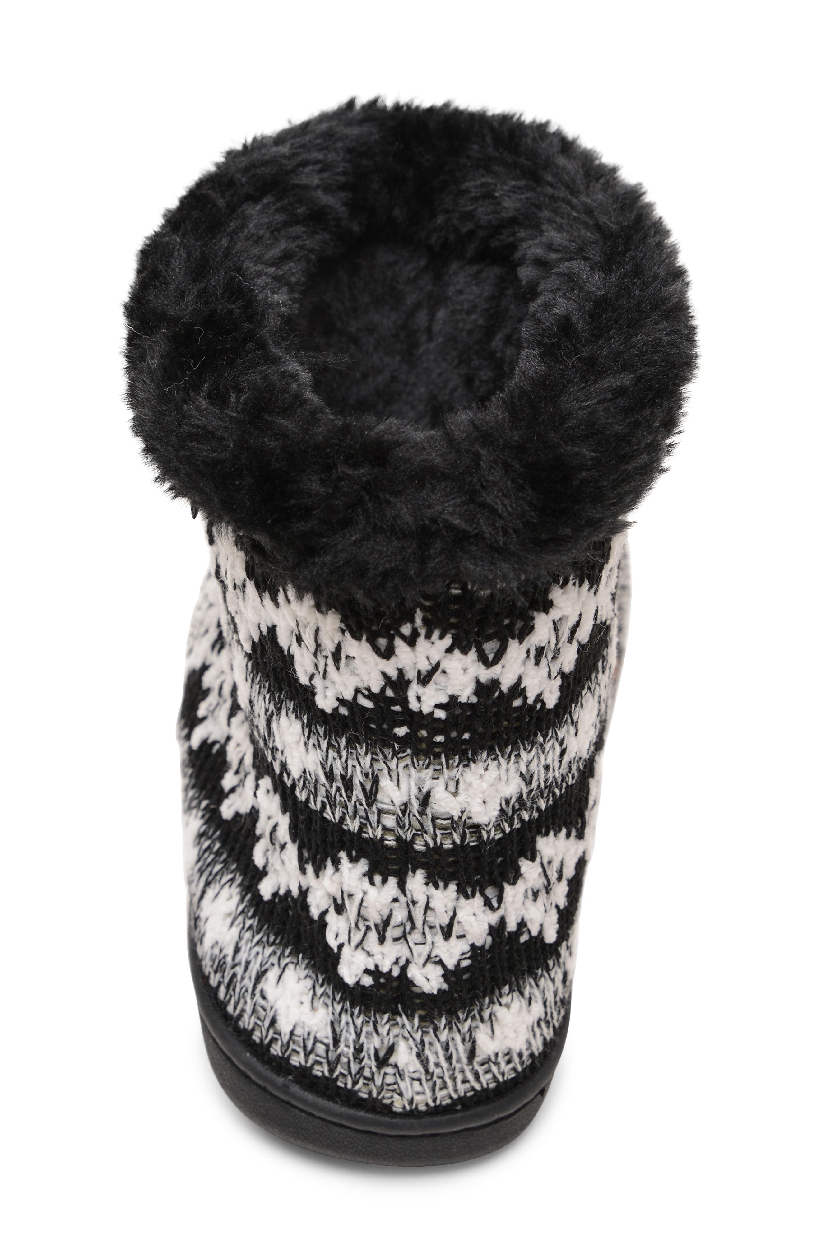 Minnetonka Betty Bootie, Alternate, color, Black Multi