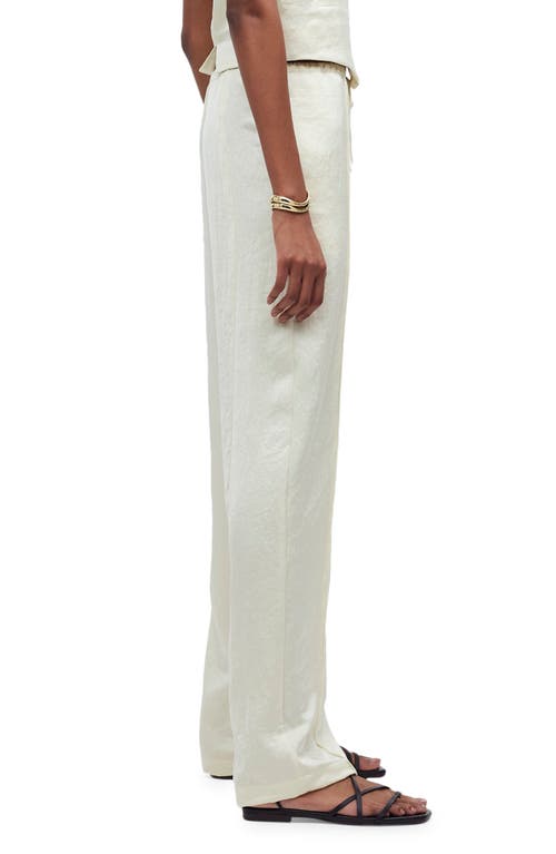 Shop Madewell Pintuck Slim Pull-on Pants In Cake Batter