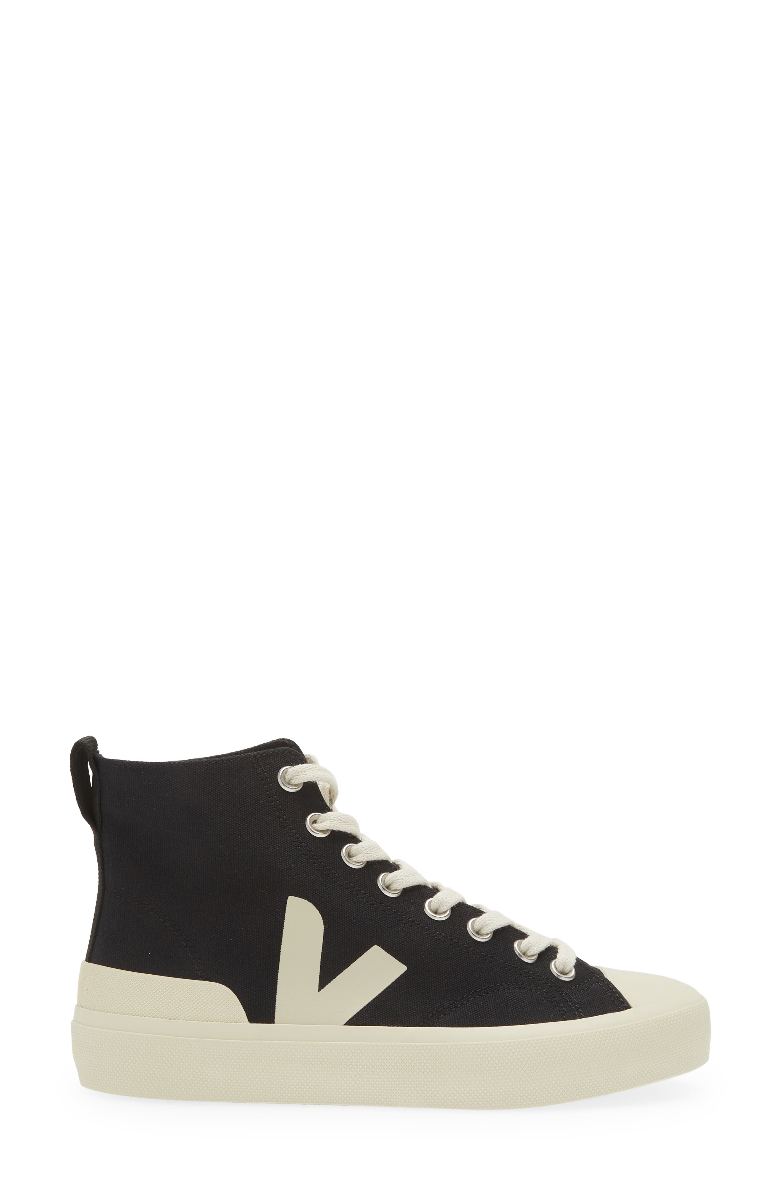 Veja Wata II High Top Sneaker, Alternate, color, Black Pierre