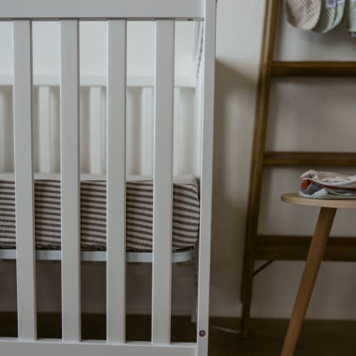 Parker Baby Co. Crib Sheets In Pewter Stripe