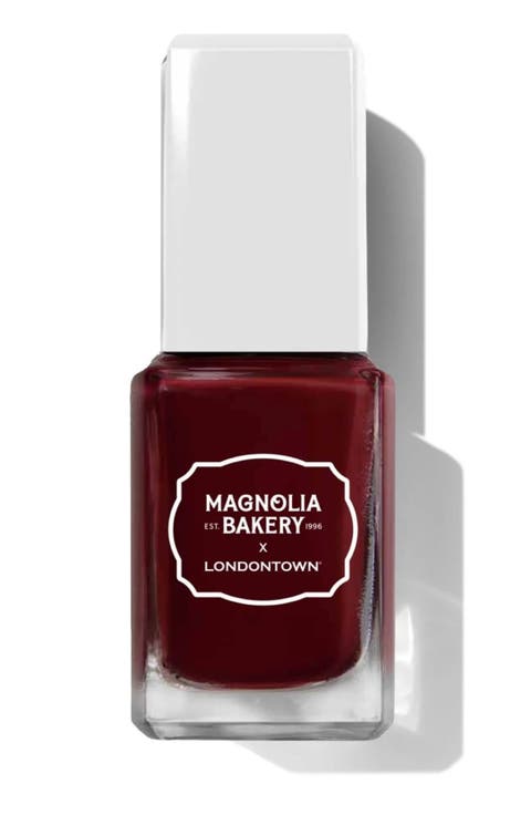 Red Velvet lakur Nail Polish