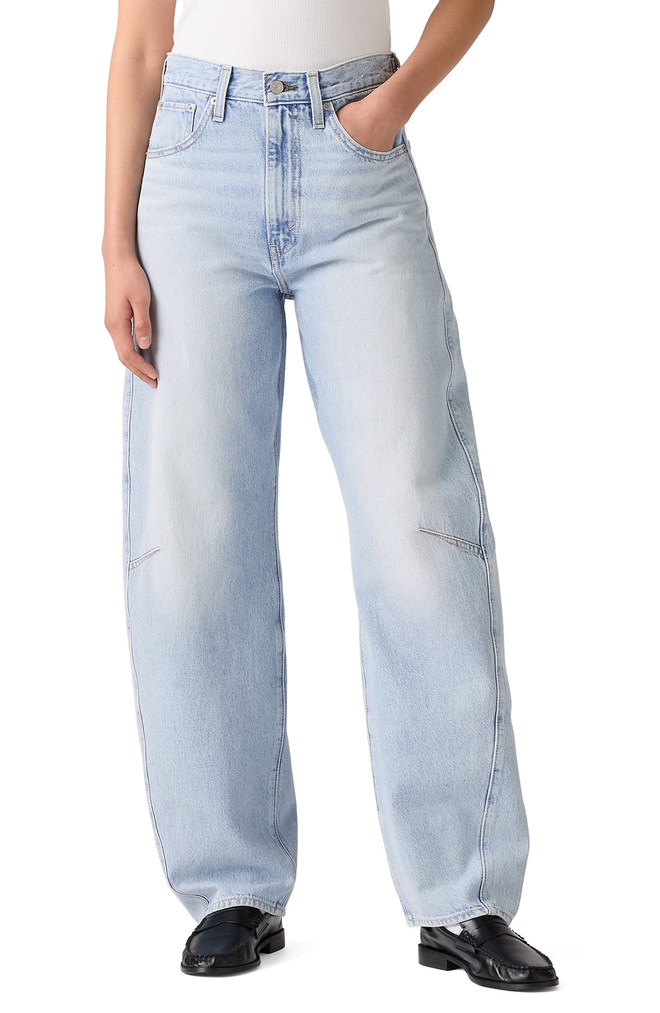 Levi&#39;s Cinch High Waist Barrel Jeans