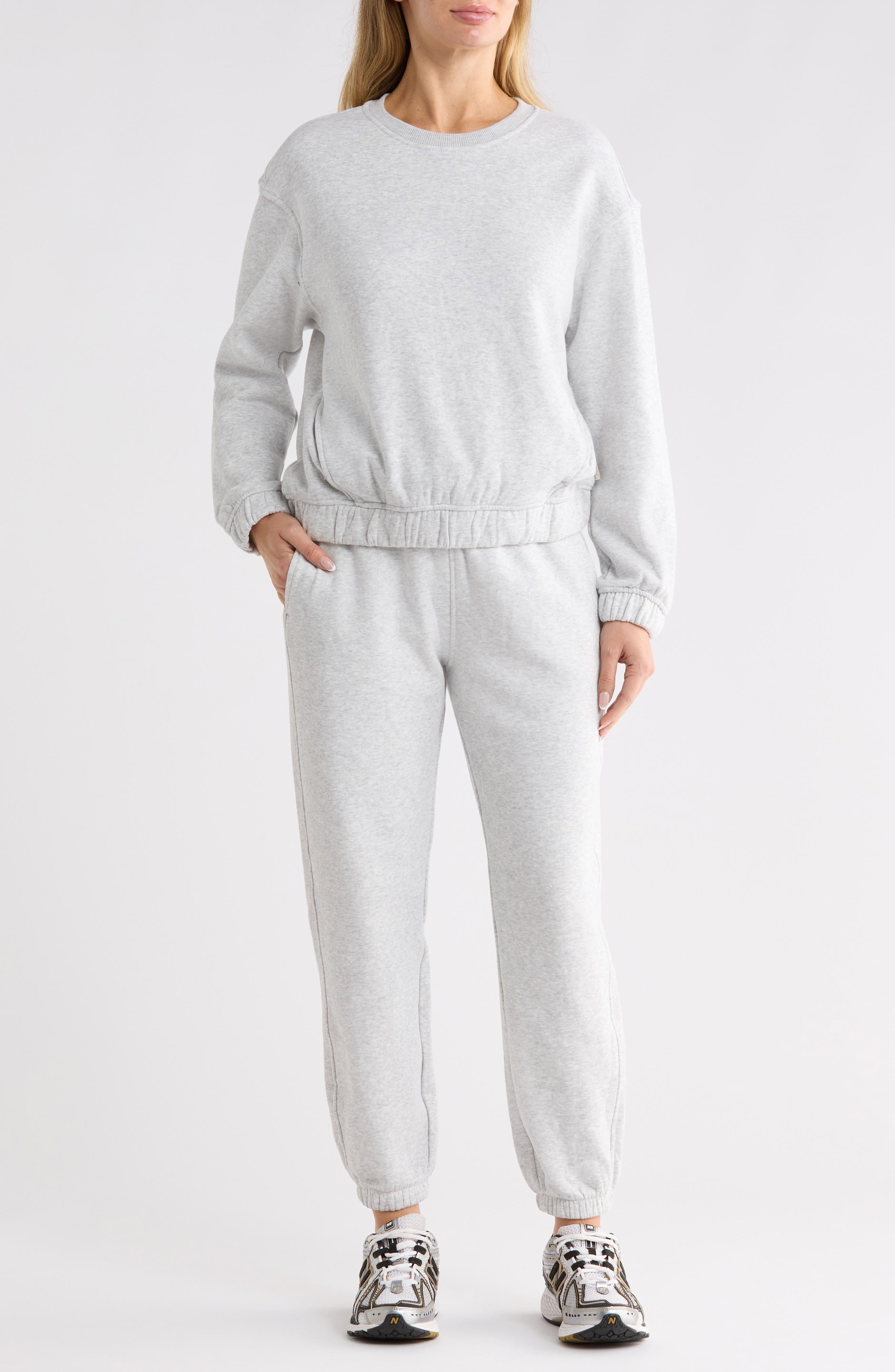 Bentley Anya Fleece Crewneck Sweatshirt & Joggers Lounge Set
