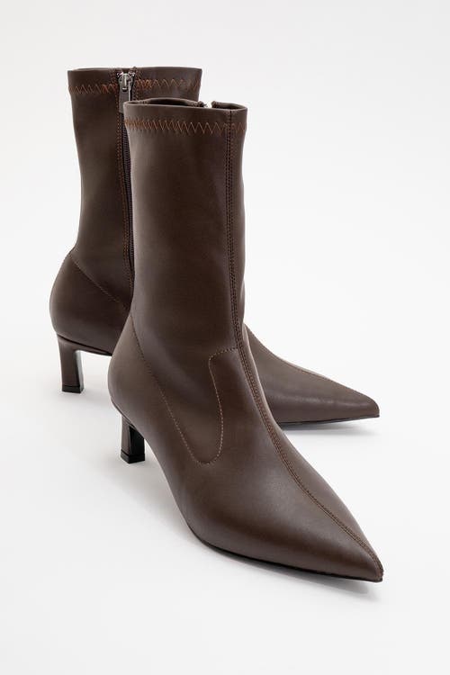 Prologue Shoes Lewin Pointed Toe Stiletto Boot In Brown