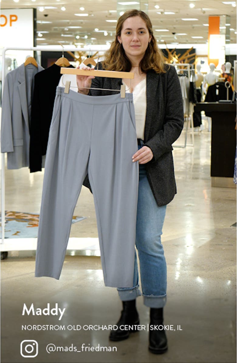 Aleida Jersey Crop Trousers, sales video thumbnail