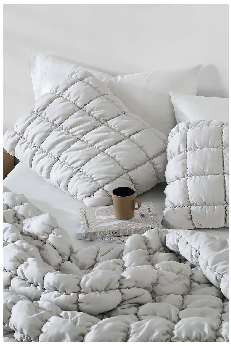 Silky Puff Squares Comforter, Alternate, color, PEARL GRAY