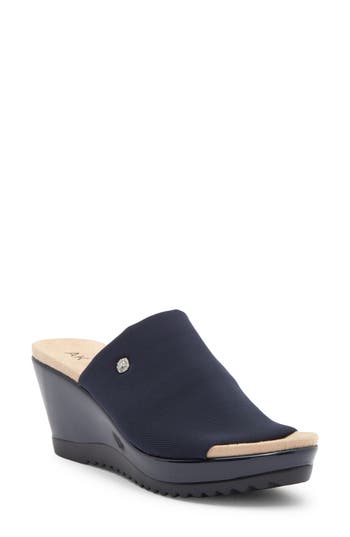 Anne Klein Rellin Wedge Sandal In Navy Mesh