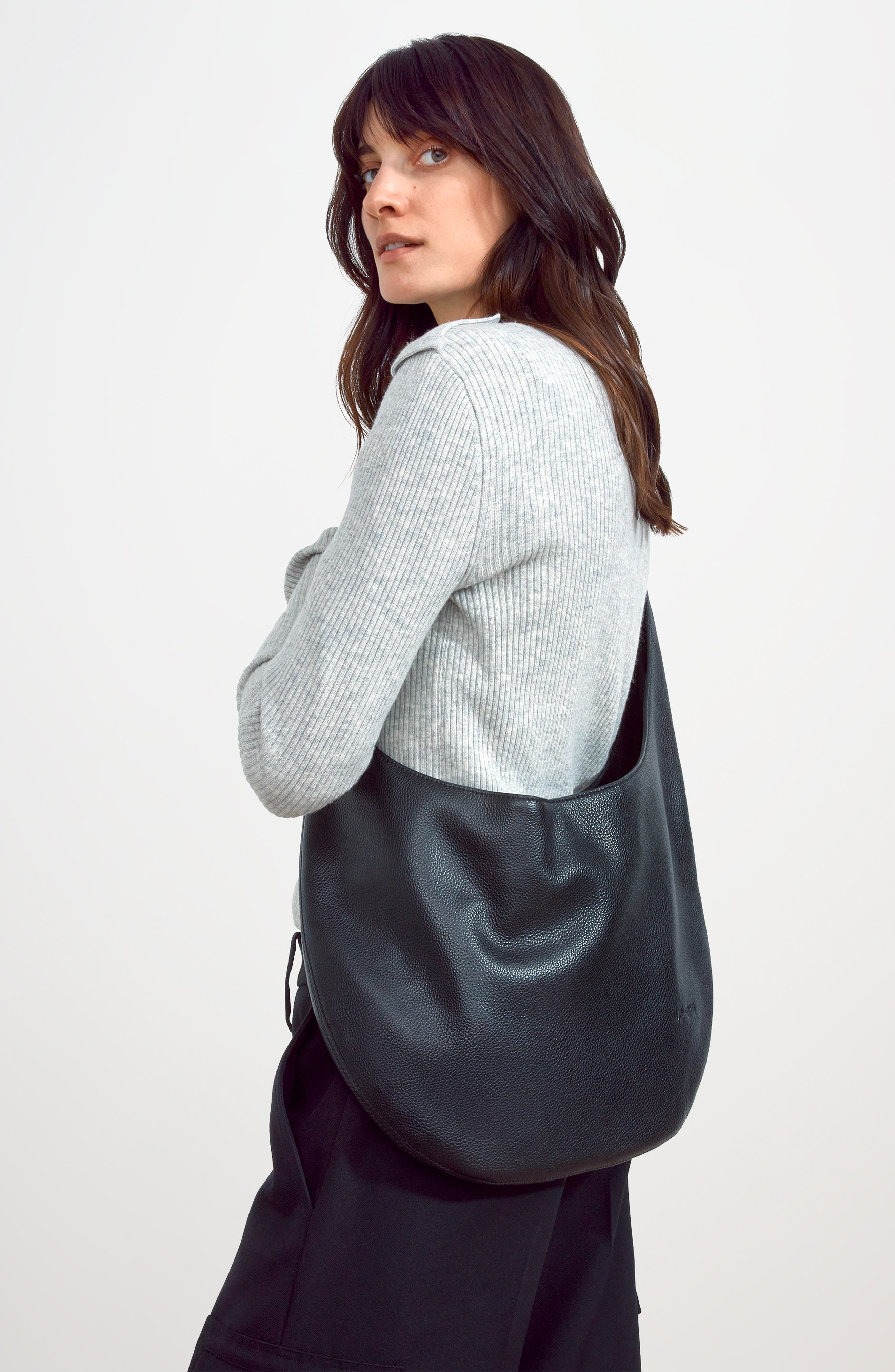 WE-AR4 The H Leather Hobo Bag, Alternate, color, Black