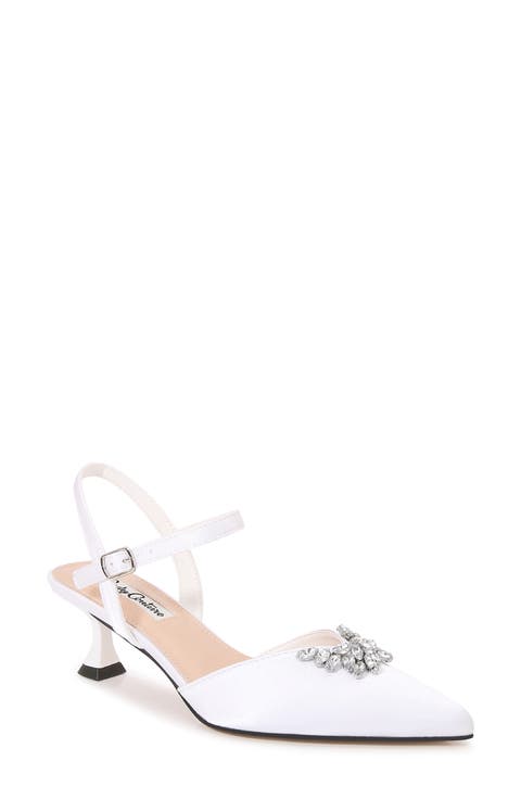 Classy Pointed Toe Pump (Women)