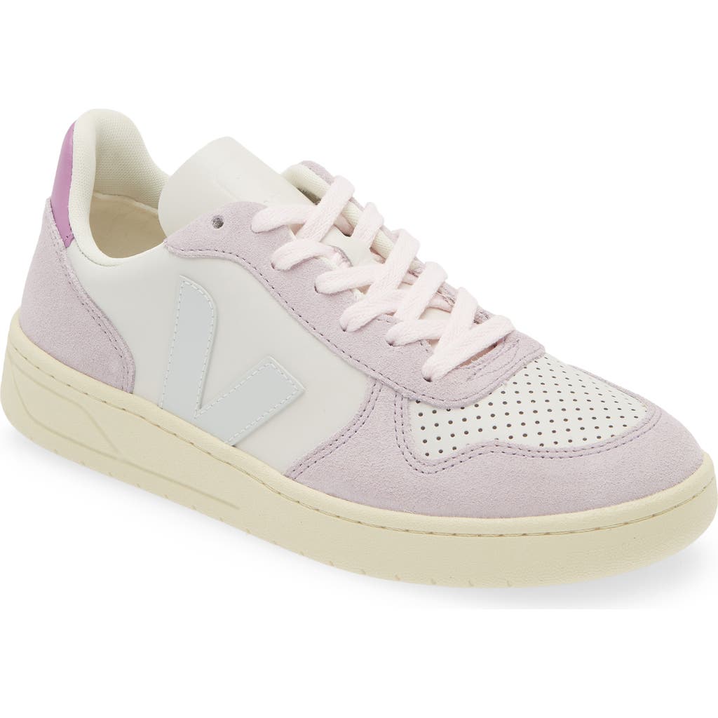 Veja V-10 Sneaker