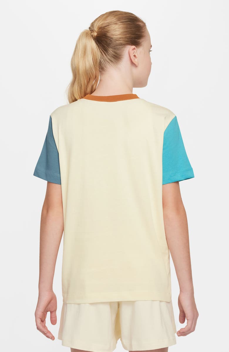 Nike Kids' Sportswear Club Cotton T-Shirt, Alternate, color, Coconut Milk