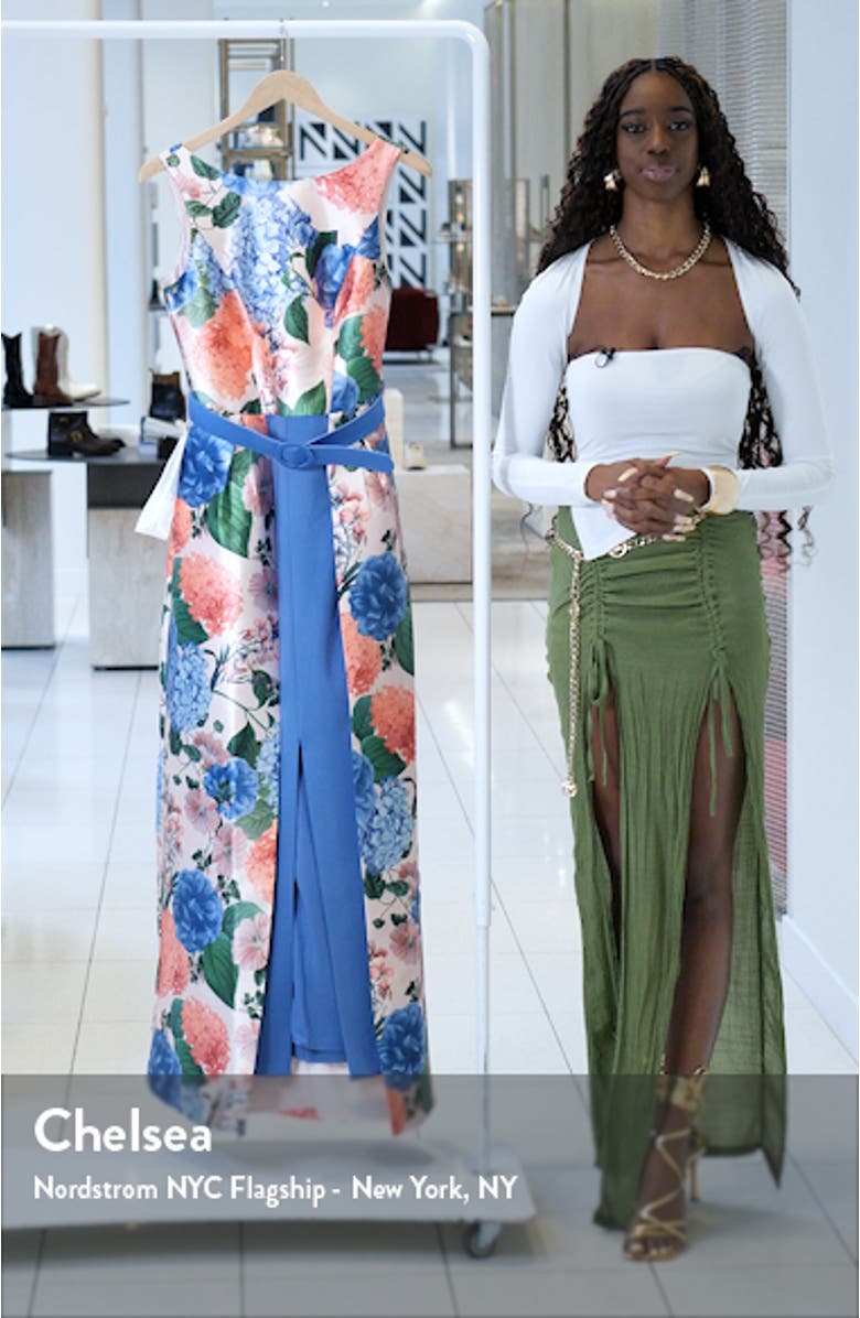 Gail Floral Walk-Through Gown, sales video thumbnail